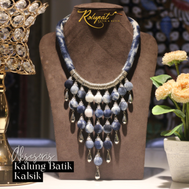 Kalung Batik Klasik